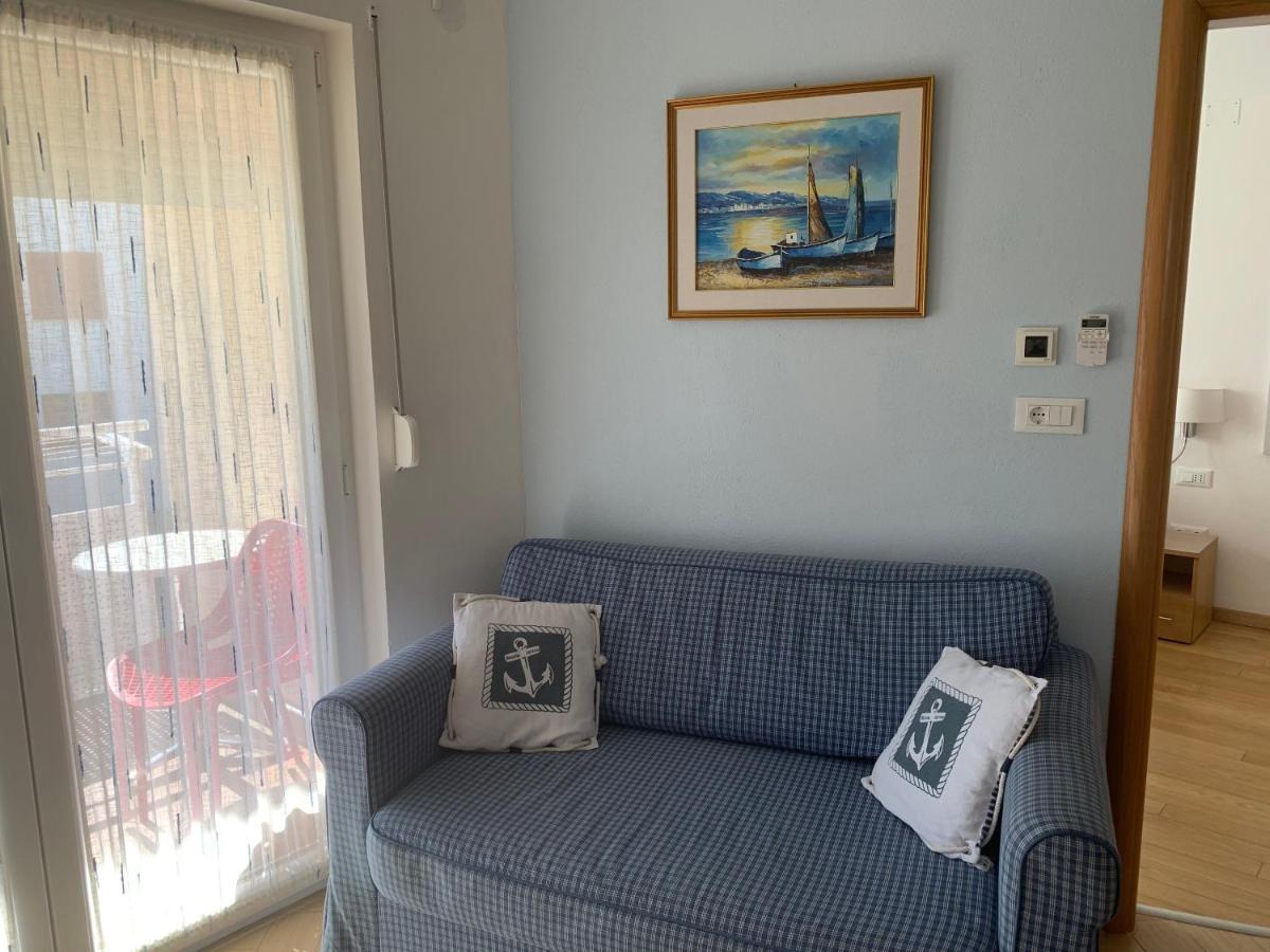 Apartment Klara Кърк Екстериор снимка