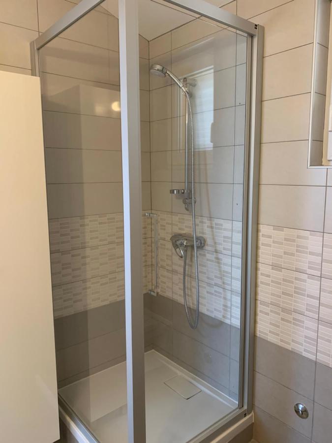 Apartment Klara Кърк Екстериор снимка